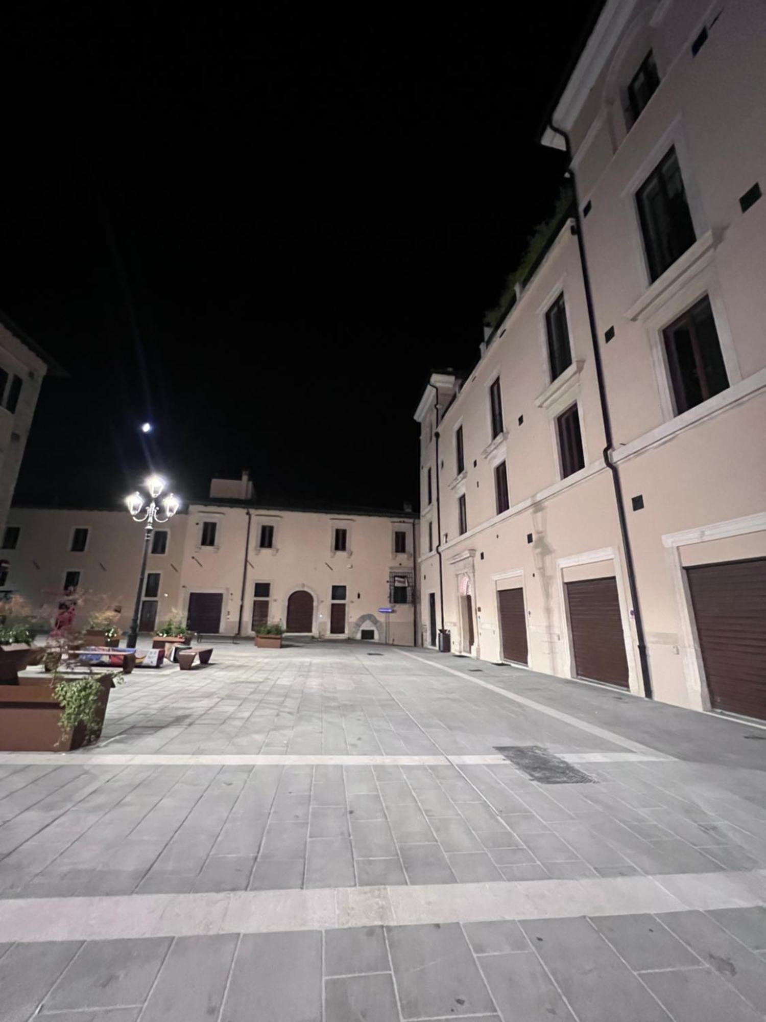 Apartamento VadoLibera House LʼAquila Exterior foto